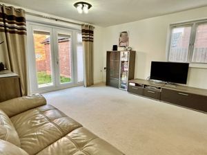 Lounge- click for photo gallery